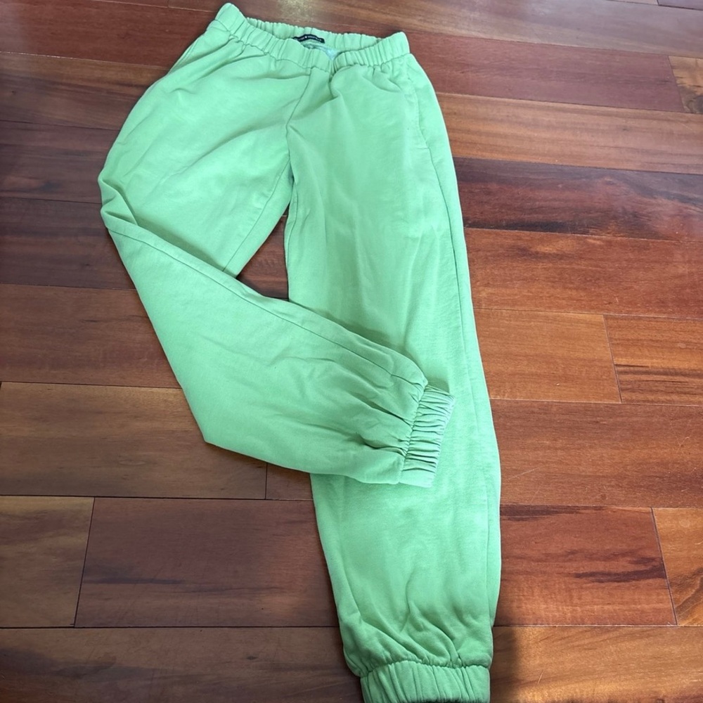 Brandy Melville Green Joggers